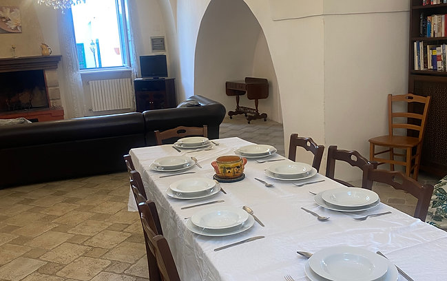 Il Cuore - Accommodates: 11 Beds: 5 Singles, 3 Kings