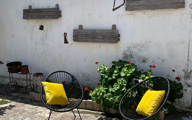 Il Cuore - Accommodates: 11 Beds: 5 Singles, 3 Kings