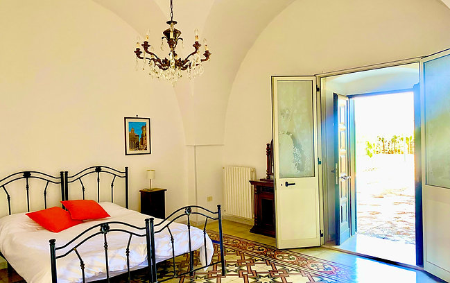 Masseria Terra di Marina - Accommodates: 19 Beds: 6 Singles, 6 Kings and a sofa bed (Entire Property)